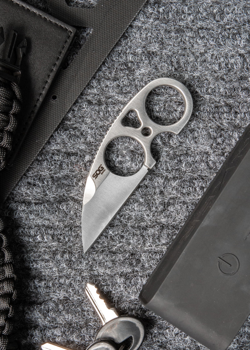 Couteau de cou Snarl - SOG-T.A DEFENSE