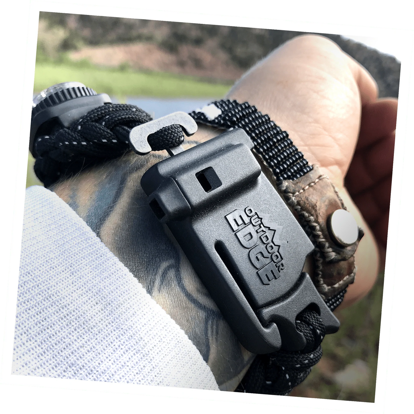 Outil multi-fonctions Paraspark - Outdoor Edge-T.A DEFENSE