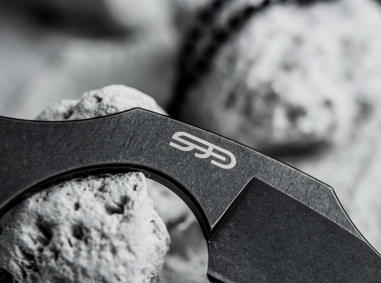 Couteau Karambit Bad Moon - Böker Plus-T.A DEFENSE