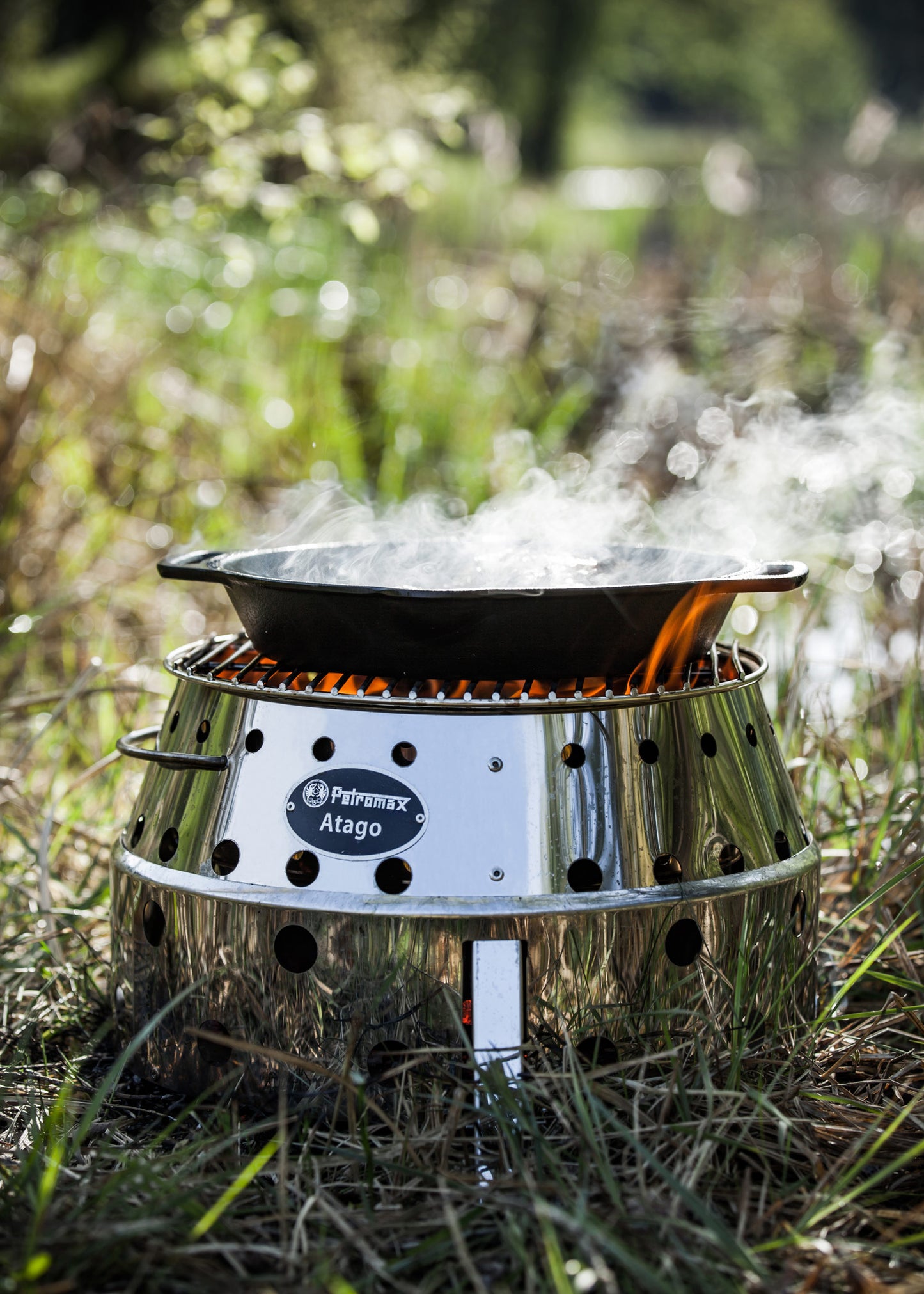 Poêle à feu avec deux poignées - Petromax-T.A DEFENSE