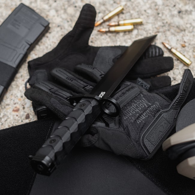 Couteau a lame fixe Bayonet Tanto - SOG-T.A DEFENSE