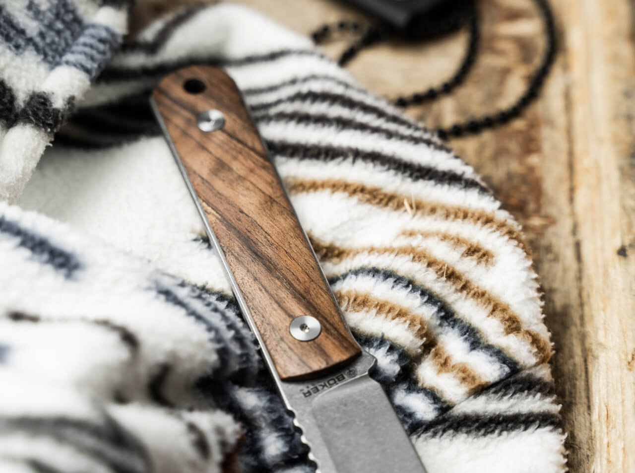 Couteau fixe BFF Packlite Walnut - Boker-T.A DEFENSE