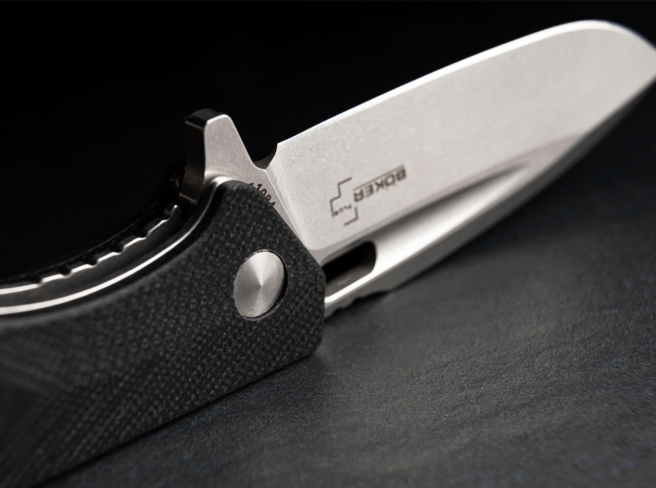 Couteau pliant Caracal Mini - Boker-T.A DEFENSE