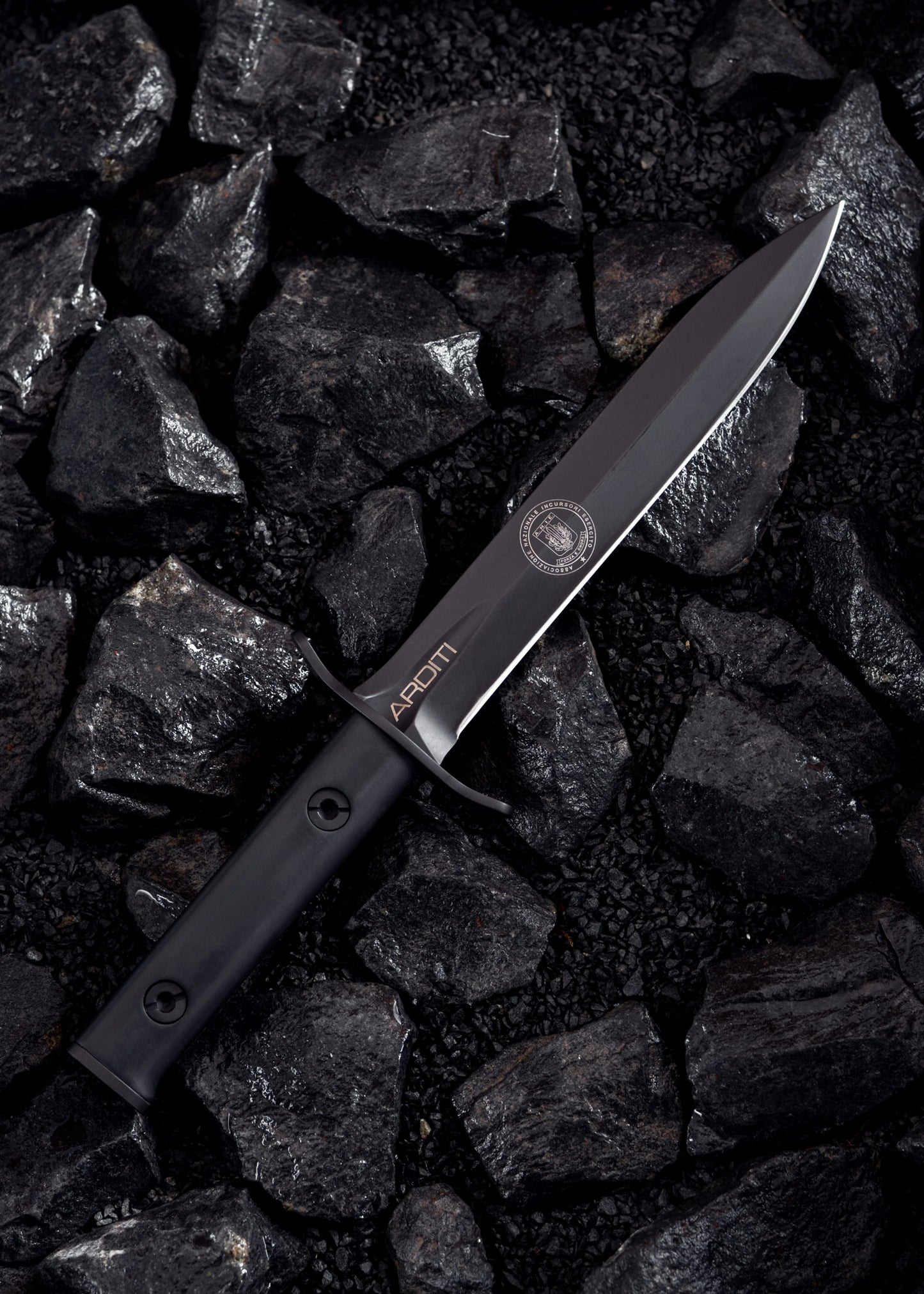 Couteau design Première Guerre mondiale Arditi - Extrema Ratio-T.A DEFENSE