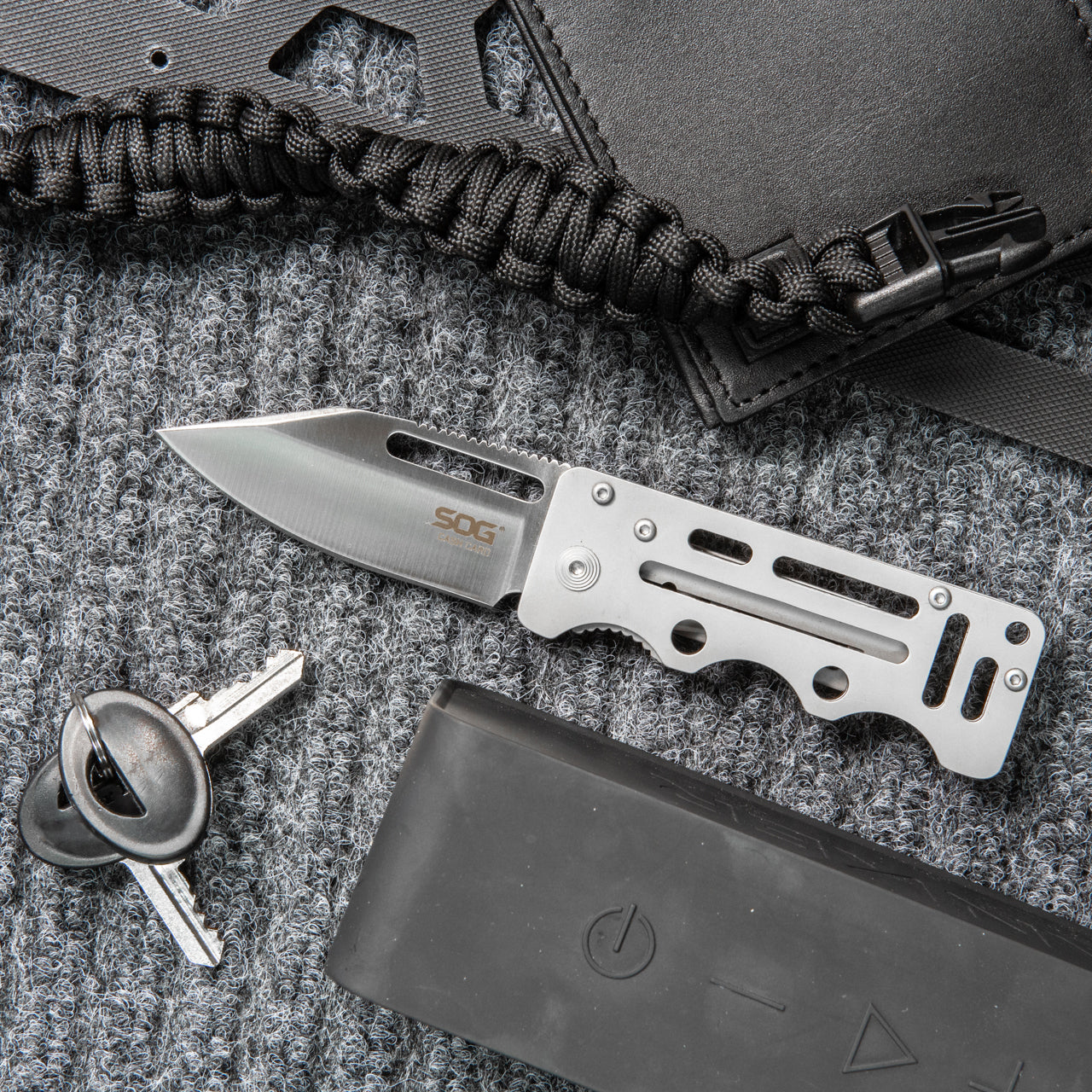 Couteau pliant Cash Card Knive - SOG-T.A DEFENSE