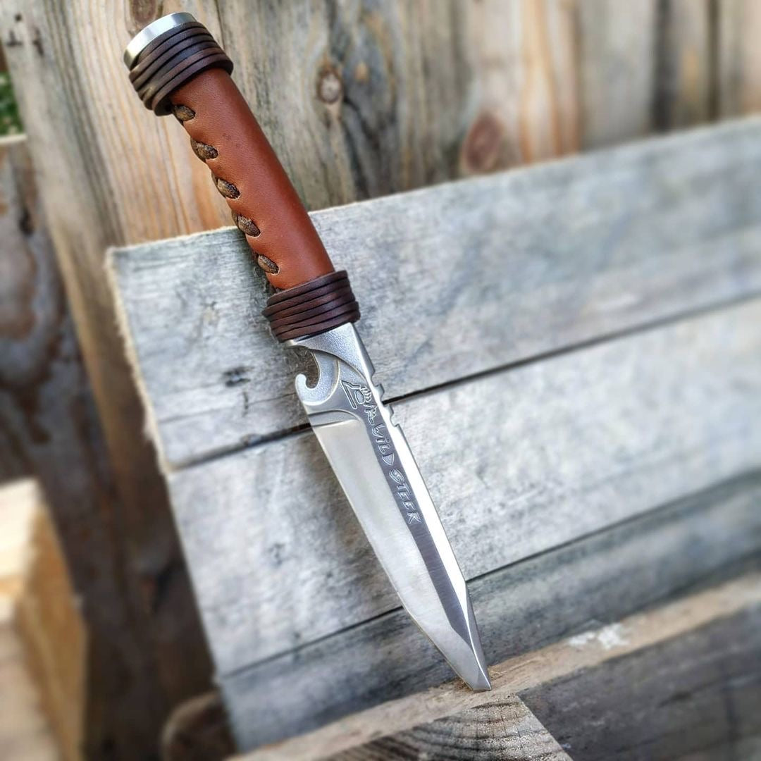 Couteau de chasse avec allume feu - Wildsteer-T.A DEFENSE