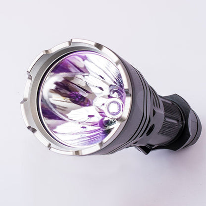 Lampe torche tactique XT12GT Pro - Klarus-T.A DEFENSE