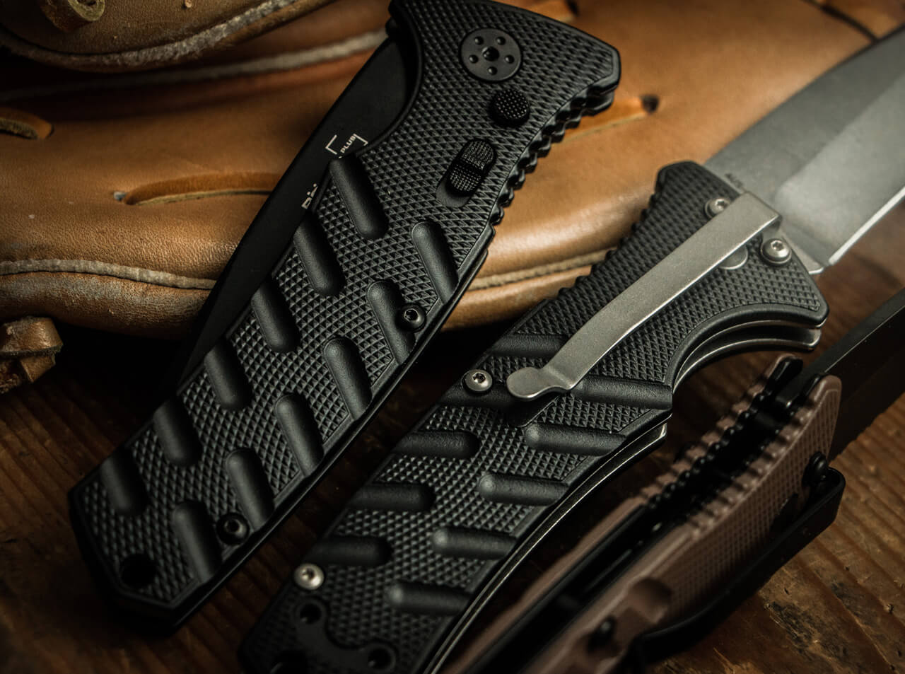 Couteau automatique Strike Spearpoint - Boker Plus-T.A DEFENSE