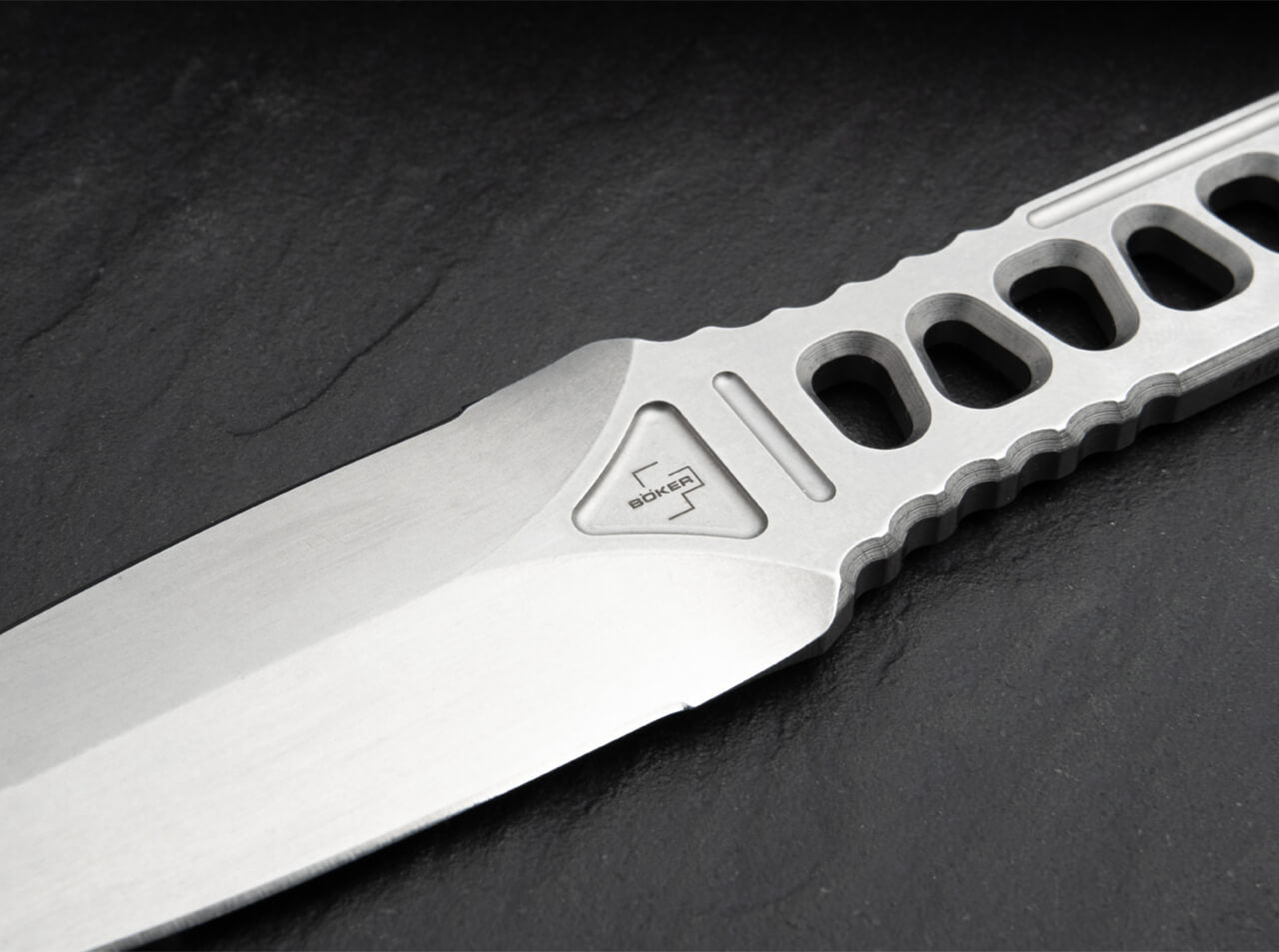 Couteau fixe Voodoo - Böker Plus-T.A DEFENSE