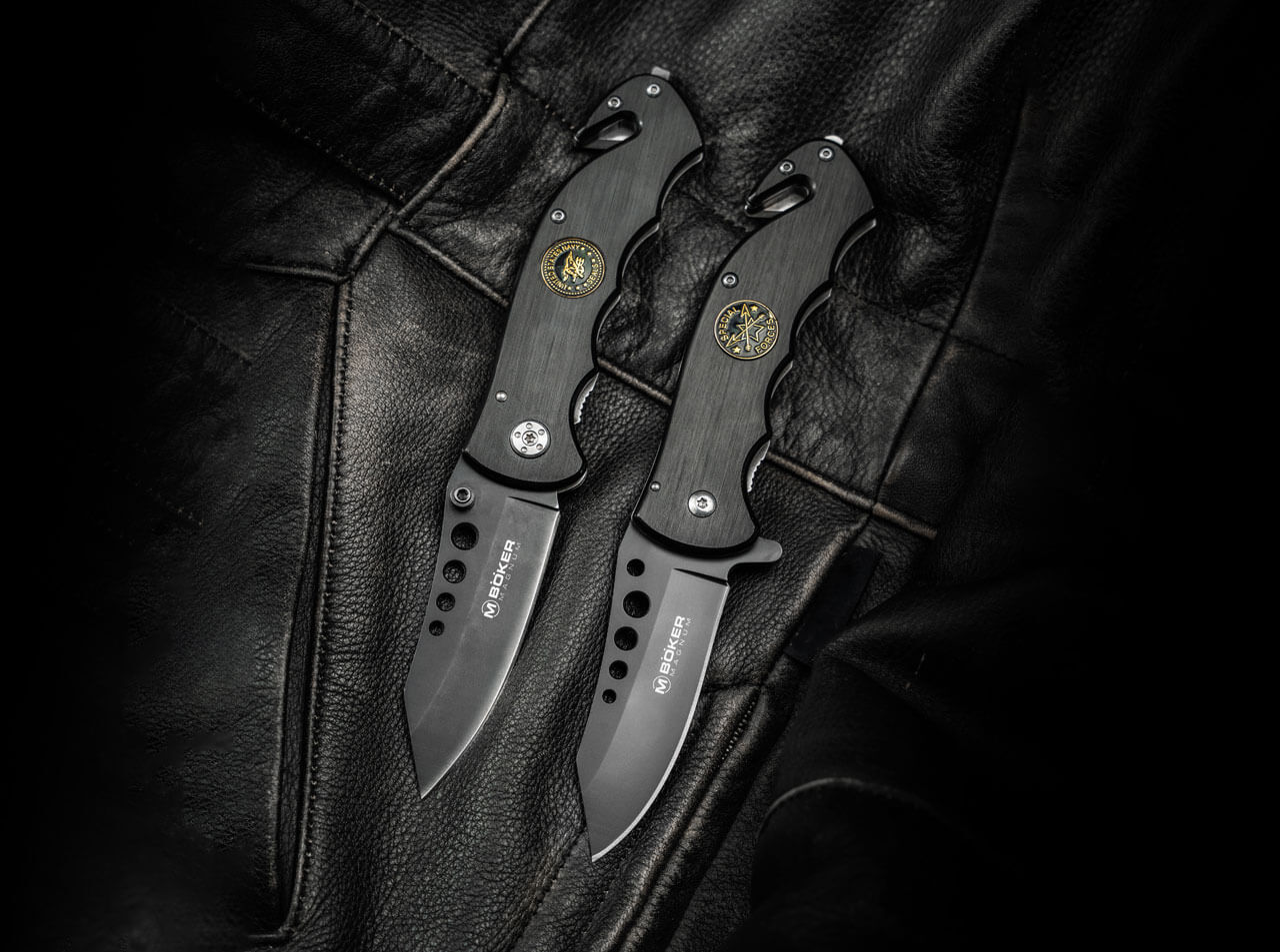 Couteau pliant Forces Spéciales - Böker Magnum-T.A DEFENSE
