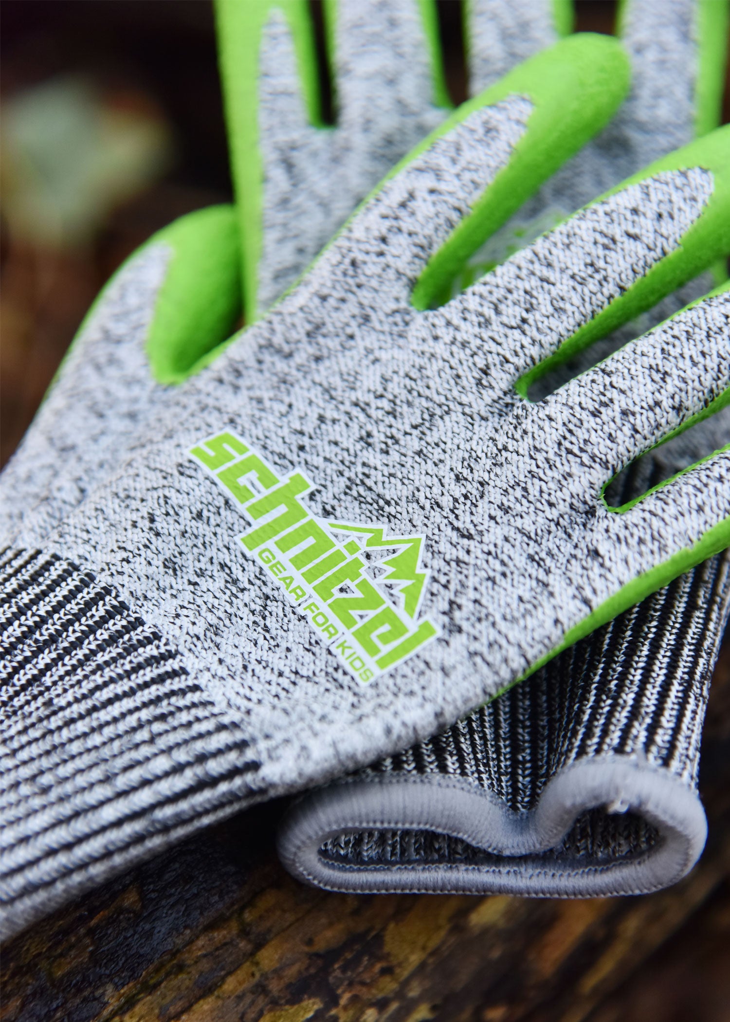 Gants de protection anti coupures pour enfants - SCHNITZEL-T.A DEFENSE