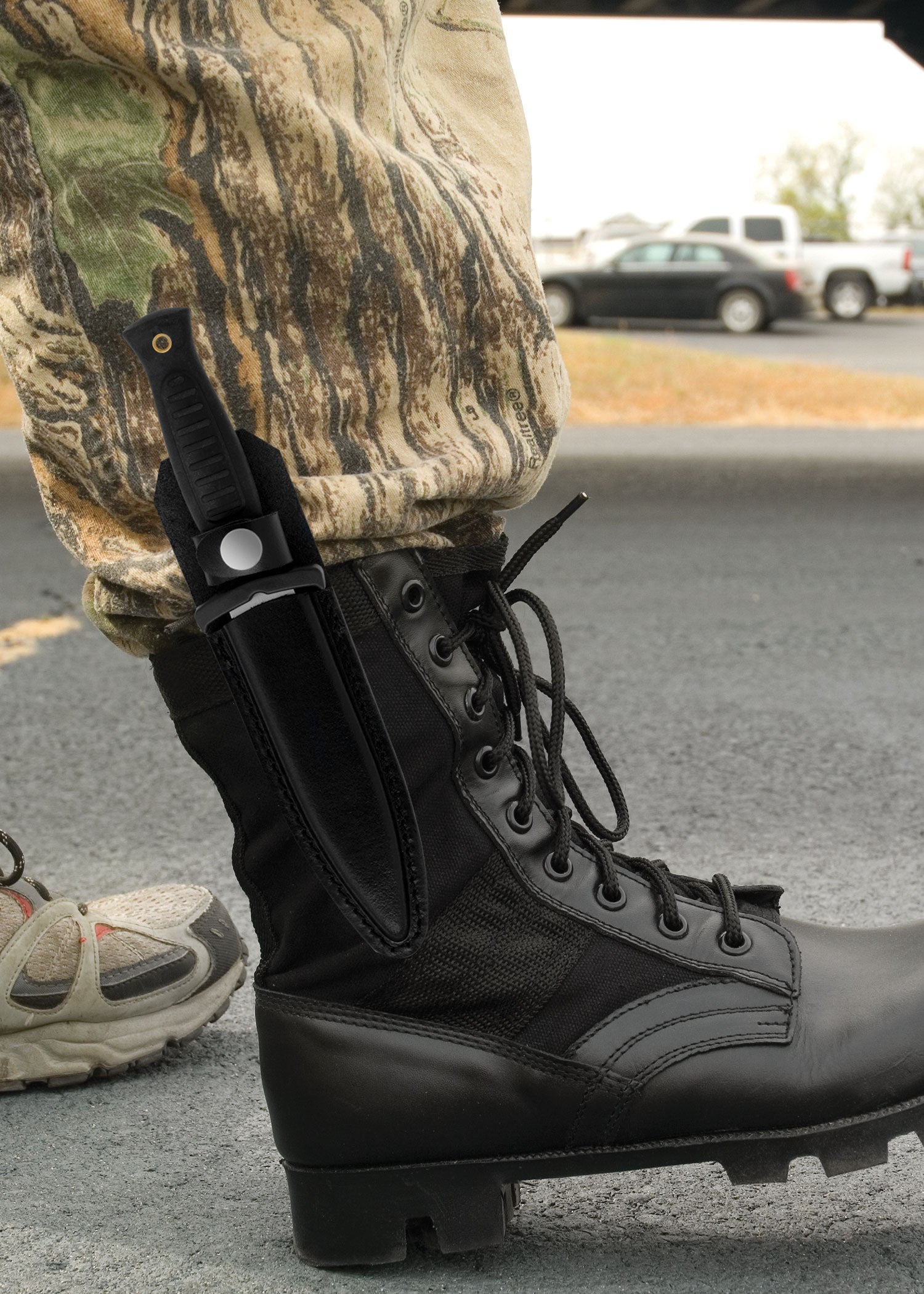 Couteau de botte Combat Commander - United Cutlery-T.A DEFENSE